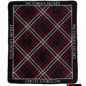 NEW! Victoria's Secret Red and Black Plaid Blanket